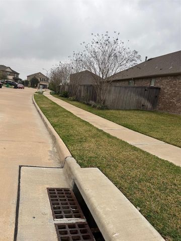 11218 Pavonia Creek Court, Richmond, TX 77406