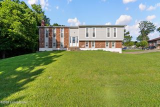 6311 May Pen Rd, Louisville, KY 40228