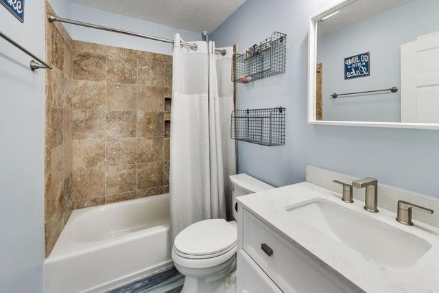 616 Inlet Shore DRIVE, Delavan, WI 53115