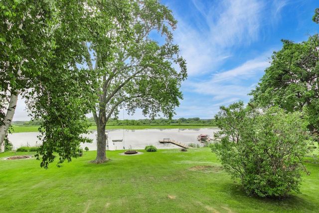 616 Inlet Shore DRIVE, Delavan, WI 53115