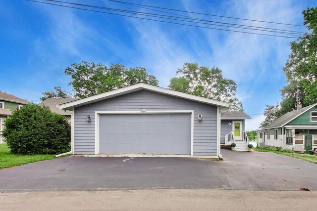 616 Inlet Shore DRIVE, Delavan, WI 53115