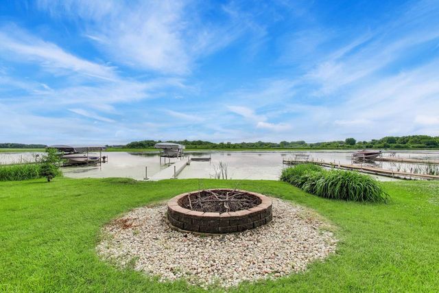 616 Inlet Shore DRIVE, Delavan, WI 53115