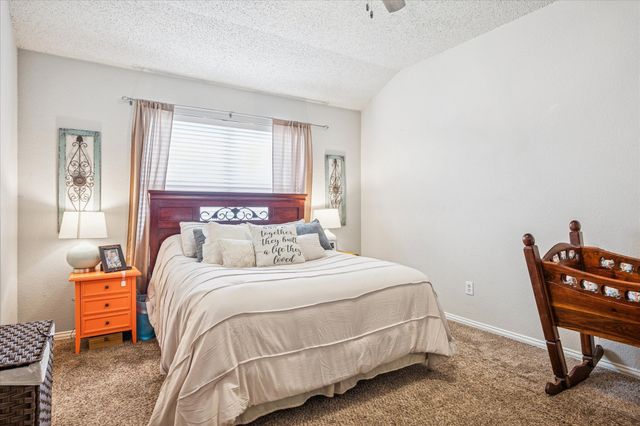 1019 Waterview Drive, Little Elm, TX 75068