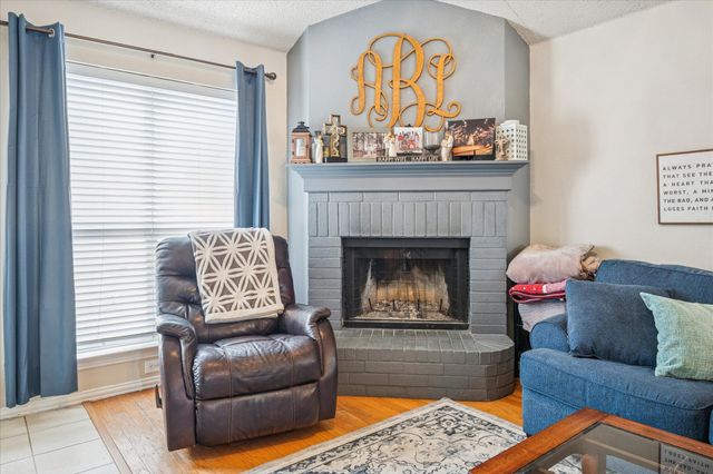 1019 Waterview Drive, Little Elm, TX 75068