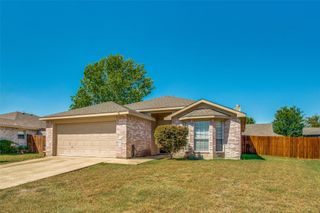1019 Waterview Drive, Little Elm, TX 75068