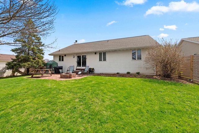 810 KRISTY STREET, Kaukauna, WI 54130