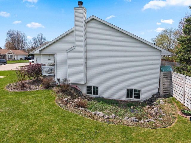 810 KRISTY STREET, Kaukauna, WI 54130