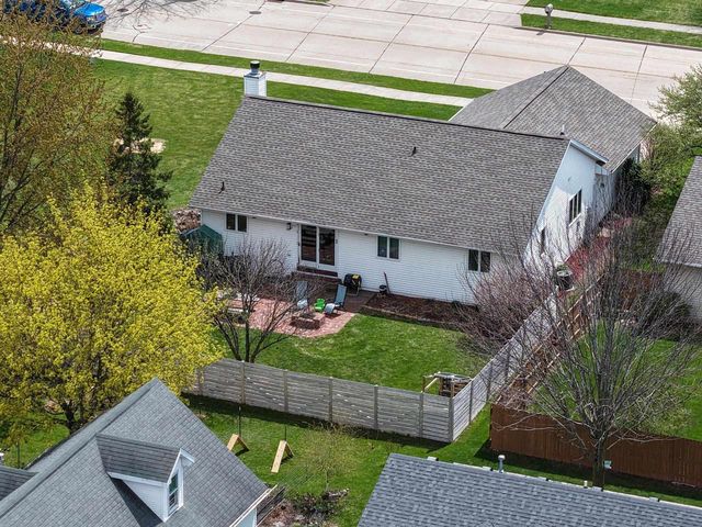 810 KRISTY STREET, Kaukauna, WI 54130