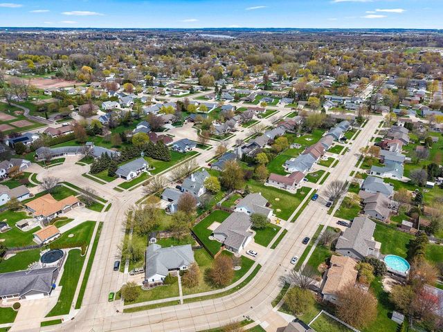 810 KRISTY STREET, Kaukauna, WI 54130