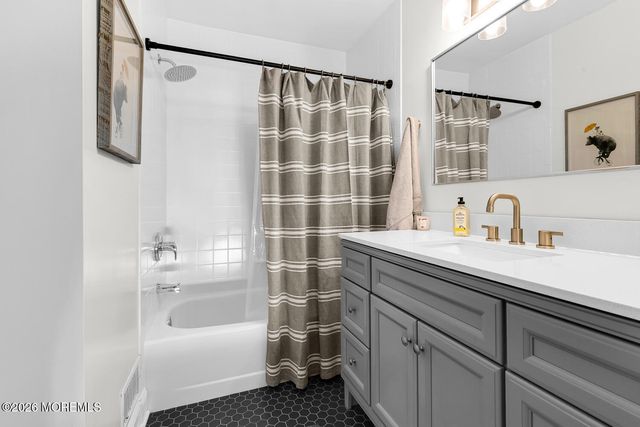 98 Old Orchard Lane 2202, Ocean Twp, NJ 07712