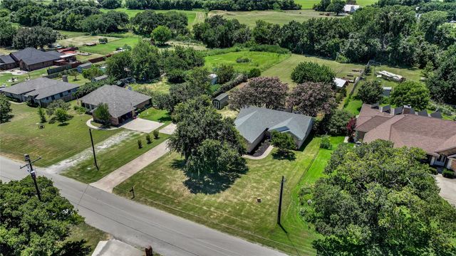 118 Sanchez Creek Court, Weatherford, TX 76088