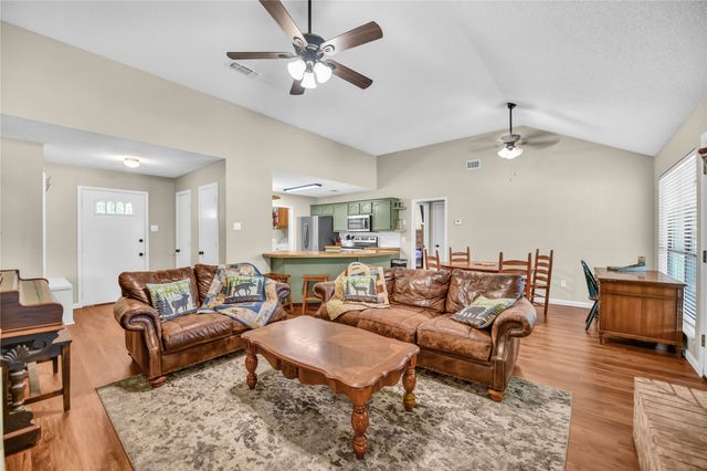 118 Sanchez Creek Court, Weatherford, TX 76088