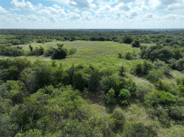 TBD Lot 22 CR 424 RD, Waelder, TX 78629
