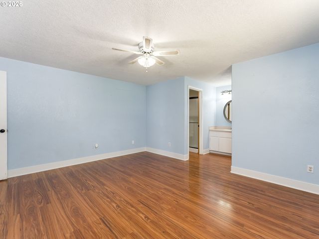 2031 Sw OLEANDER St, Mc Minnville, OR 97128