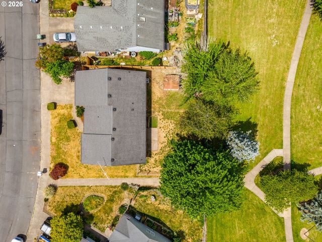 2031 Sw OLEANDER St, Mc Minnville, OR 97128