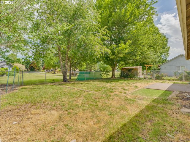 2031 Sw OLEANDER St, Mc Minnville, OR 97128