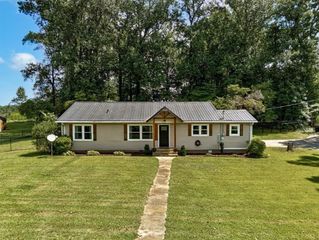 5659 Hiram Douglasville Highway, Powder Springs, GA 30127
