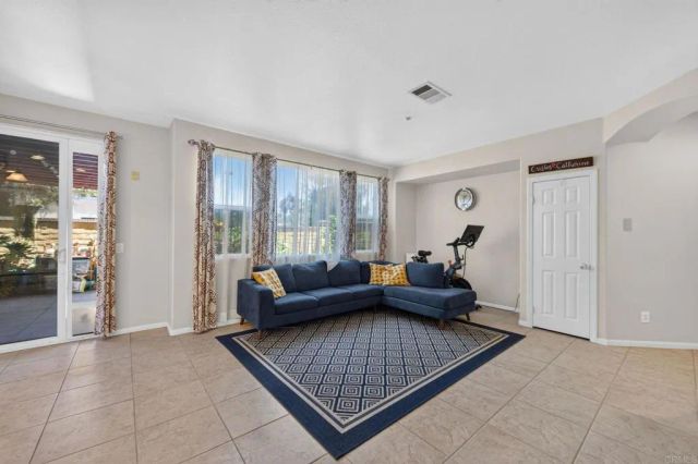 41524 Blue Canyon Avenue 3, Murrieta, CA 92562