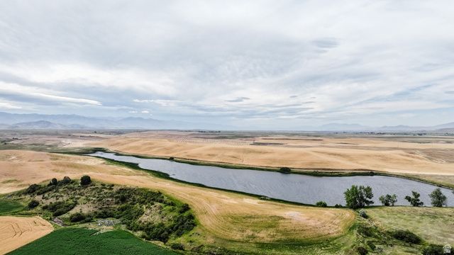 1000 W MAIL RTE. RD., Preston, ID 83263