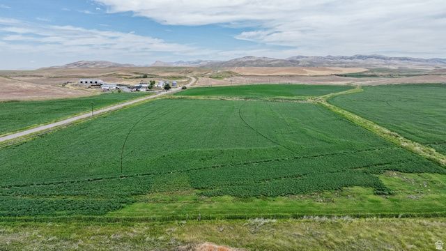 1000 W MAIL RTE. RD., Preston, ID 83263