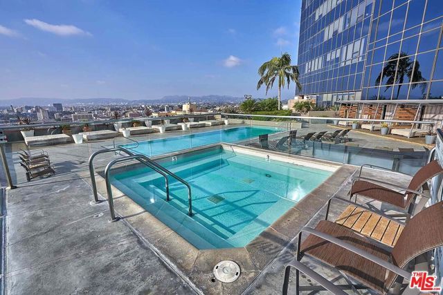 1100 Wilshire Boulevard 3001, Los Angeles, CA 90017