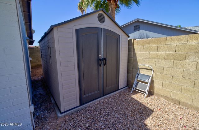 2718 W MESETO Circle, Mesa, AZ 85202