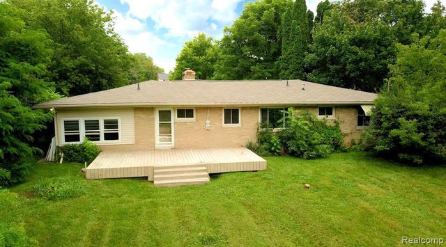 3179 Gehring Drive, Flint, MI 48506