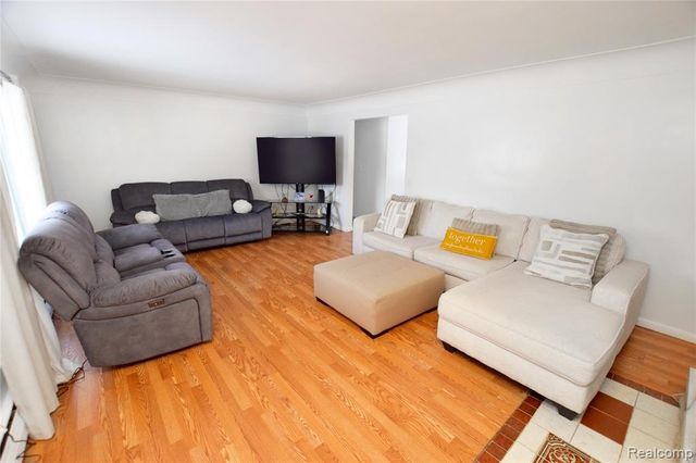 3179 Gehring Drive, Flint, MI 48506