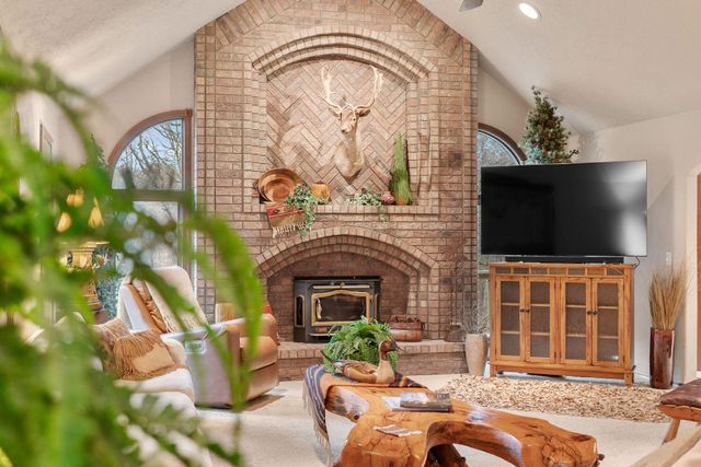 2334 Melton Drive, Nixa, MO 65714