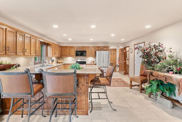 2334 Melton Drive, Nixa, MO 65714