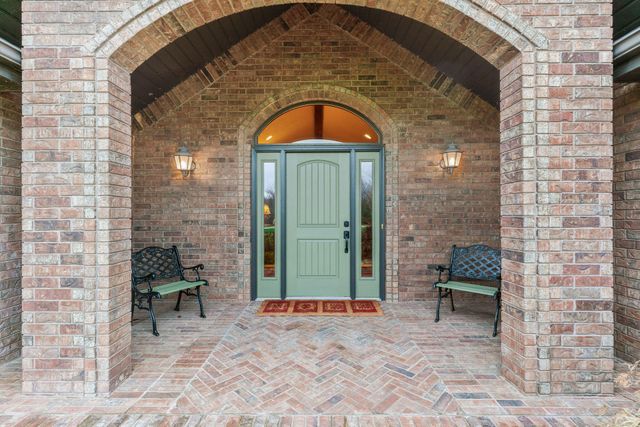 2334 Melton Drive, Nixa, MO 65714