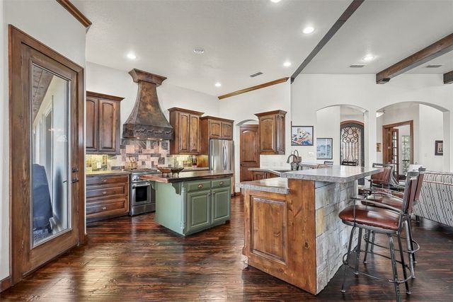 701 Cactus Rio Drive, Weatherford, TX 76087