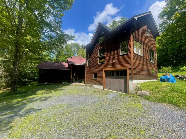 1751 Kingdom Road, Vershire, VT 05079