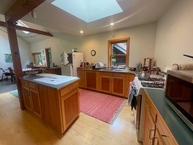 1751 Kingdom Road, Vershire, VT 05079
