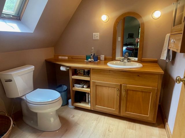 1751 Kingdom Road, Vershire, VT 05079