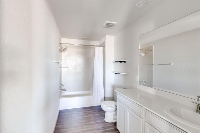 204 Mountain Valley ST, Georgetown, TX 78628