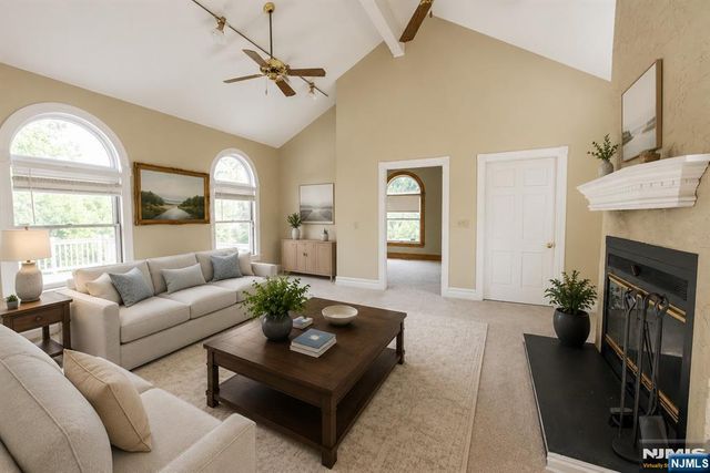 22 Serafin Place, Glen Rock, NJ 07452