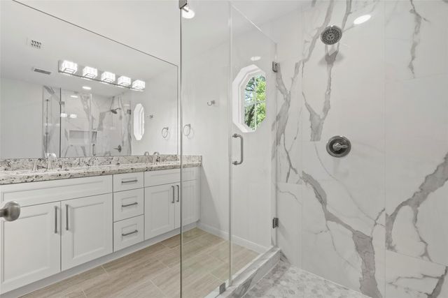 12907 Trail Hollow Drive 2907, Houston, TX 77079