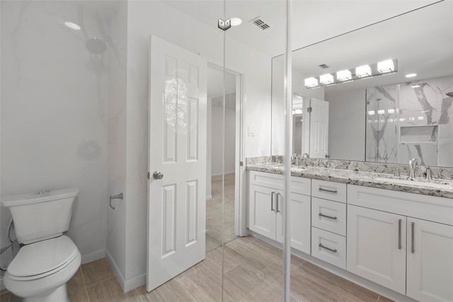 12907 Trail Hollow Drive 2907, Houston, TX 77079