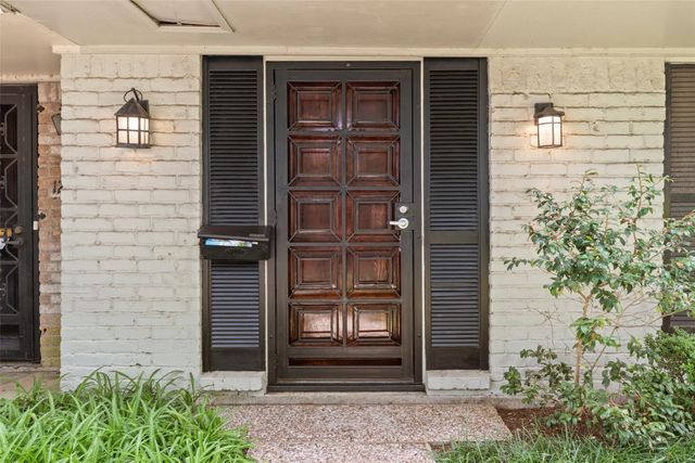 12907 Trail Hollow Drive 2907, Houston, TX 77079