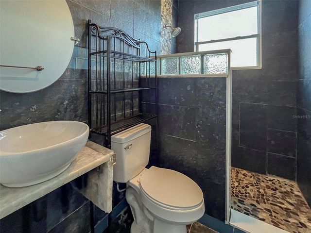 408 ARMADA ROAD S 8, Venice, FL 34285