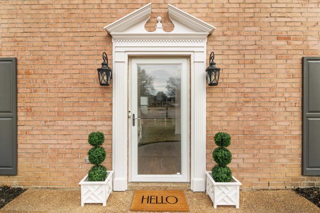 744 SUGARBUSH CV N, Collierville, TN 38017