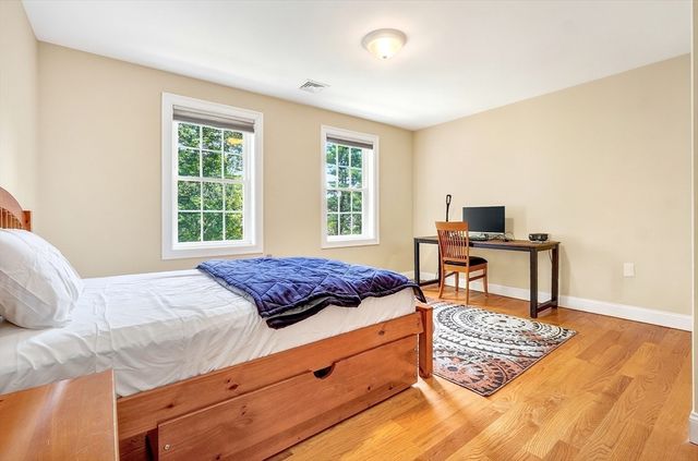 245 High St, Acton, MA 01720