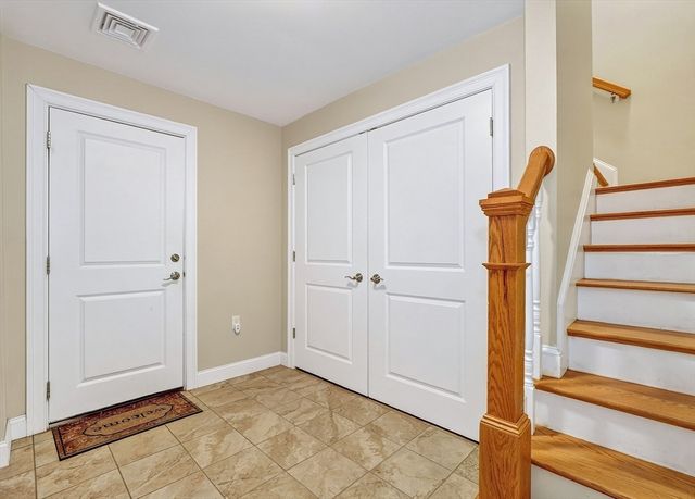 245 High St, Acton, MA 01720