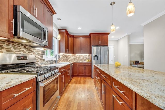 245 High St, Acton, MA 01720