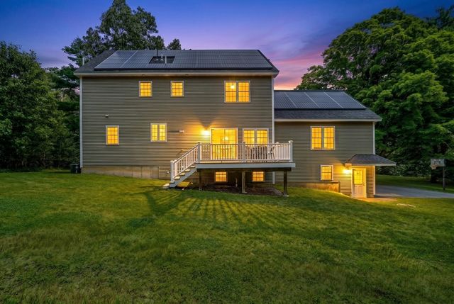 245 High St, Acton, MA 01720
