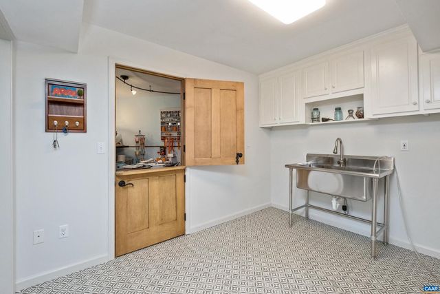 4051 FREE UNION RD, Charlottesville, VA 22901