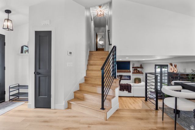 10932 S SEGOVIA CIR, Sandy, UT 84094