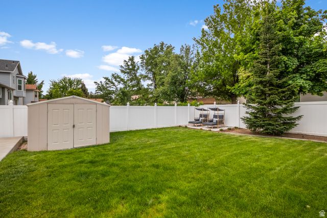 10932 S SEGOVIA CIR, Sandy, UT 84094