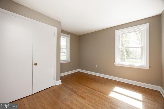 12 WILLOW AVE, Audubon, PA 19403